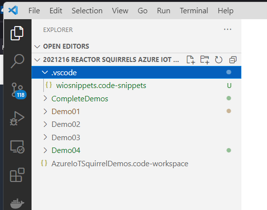 folder with several c++ projects and vscode folder with the c++ custom snippets